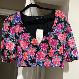 Zara floral cropped blouse